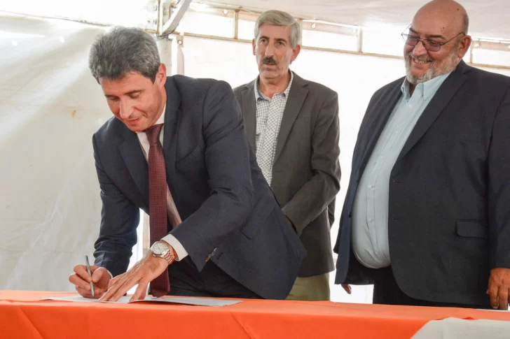 Con U$S 12 millones una estación local ya inyecta energía solar al país