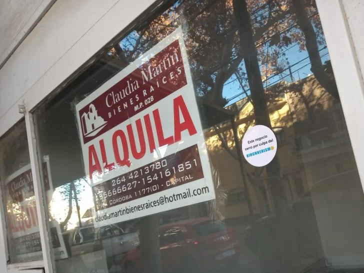 Llamativa campaña en San Juan para vincular el cierre de negocios al kirchnerismo Llamativa campaña en San Juan para vincular el cierre de negocios al kirchnerismo