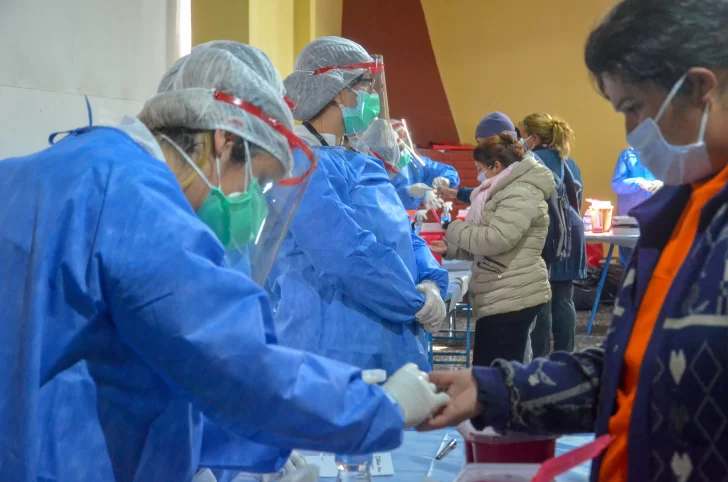 Siguen subiendo los casos en San Juan: con 9 nuevos, los contagios llegaron a 585 Siguen subiendo los casos en San Juan: con 9 nuevos, los contagios llegaron a 585