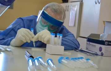 Noviembre arrancó con 321 nuevos casos de coronavirus en San Juan: el total llegó a 5.751 Noviembre arrancó con 321 nuevos casos de coronavirus en San Juan: el total llegó a 5.751