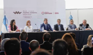 Uñac, en la Feria Minera: “Exportamos más de lo que importamos sin ser provincia sojera o petrolera”
