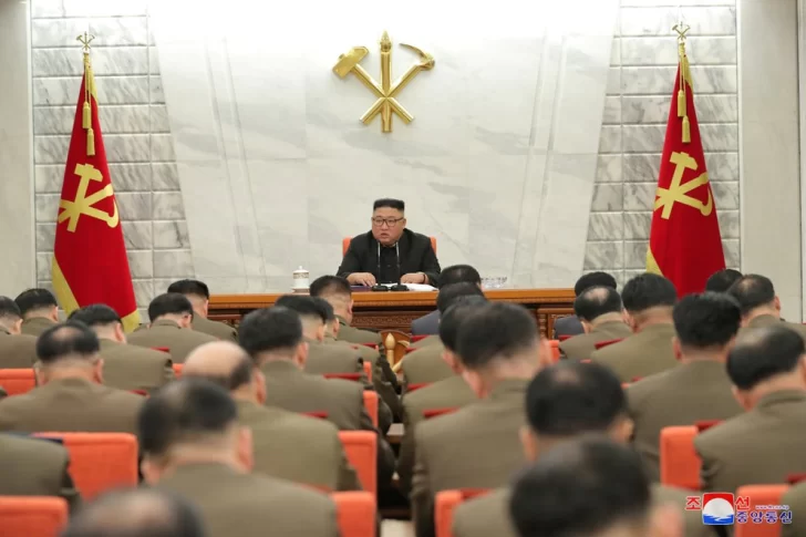 Kim Jong-un ordenó fusilar a cuatro personas por traficar películas y música de Corea del Sur