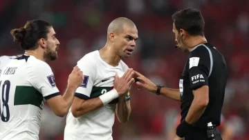 El capitán de Portugal criticó al árbitro argentino: “Después de lo Messi, que les den el título” El capitán de Portugal criticó al árbitro argentino: “Después de lo Messi, que les den el título”