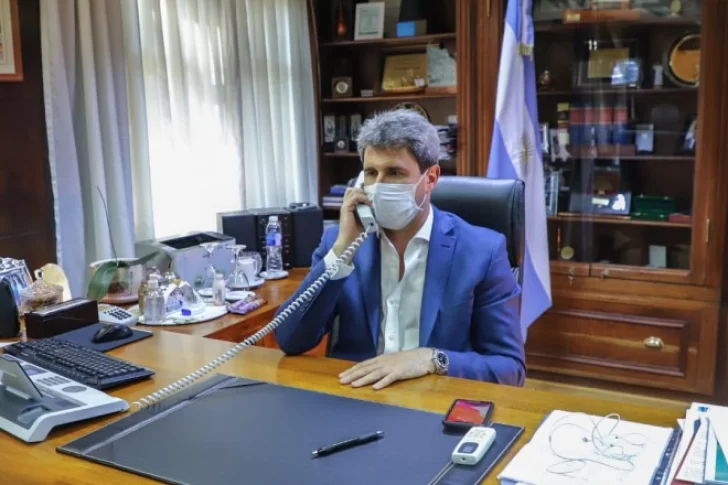 Uñac y Ginés González García analizaron la situación sanitaria de San Juan