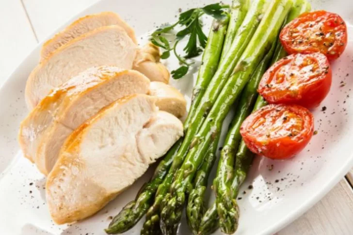 Paso a paso: como desintoxicar el cuerpo después del fin de semana largo