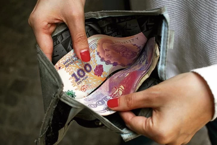 El Frente de Todos presentó un proyecto para que el Gobierno aumente los salarios por decreto