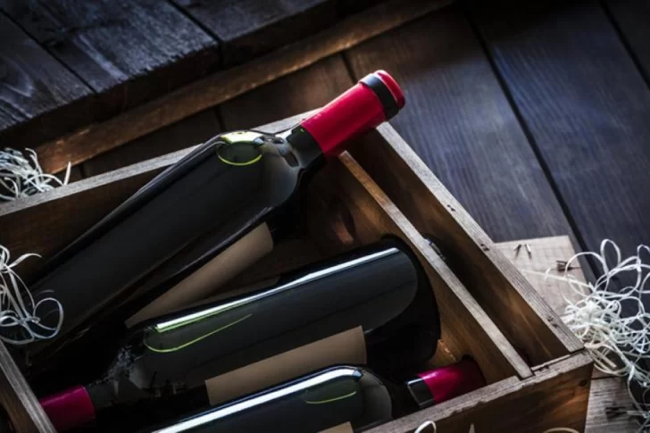 AFIP subasta 1.000 botellas de vinos caros y lujosos: ¿cómo participar?