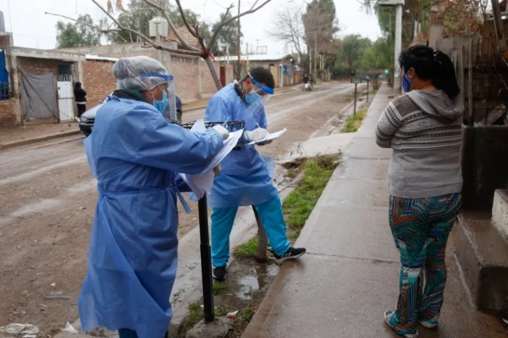 Mendoza tuvo un nuevo récord en 24 horas: 823 contagios