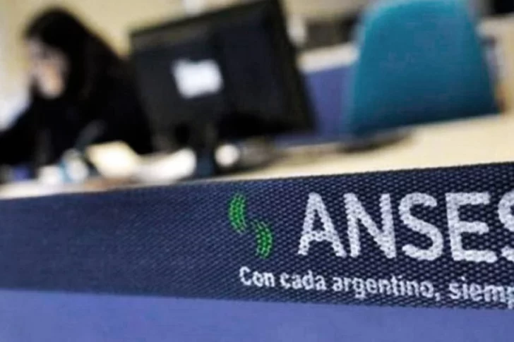 Con el IFE 4 en estudio, ANSES confirmó las fechas de cobro de octubre