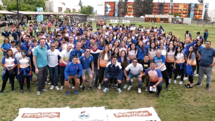 La delegación sanjuanina partió rumbo a San Luis para disputar los Juegos Binacionales