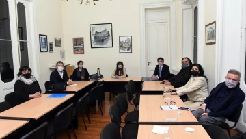 Para CTERA, el aumento a docentes tendría que ser del 45 al 50% Para CTERA, el aumento a docentes tendría que ser del 45 al 50%