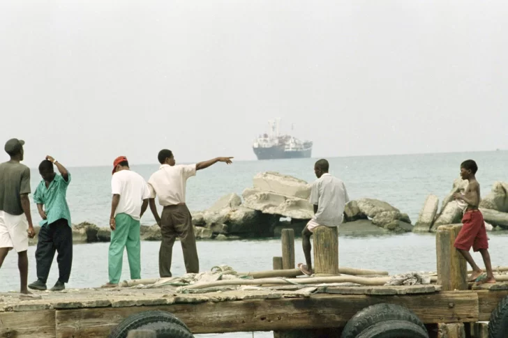 Emiten alerta de tsunami por el violento terremoto registrado cerca de la costa de Haití