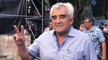 Un sindicalista de Lanús fue atacado a balazos en la puerta de su casa Un sindicalista de Lanús fue atacado a balazos en la puerta de su casa