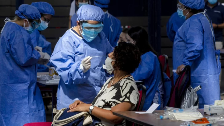 Argentina sigue batiendo récords: este jueves reportaron 109.608 casos de Covid-19 Argentina sigue batiendo récords: este jueves reportaron 109.608 casos de Covid-19