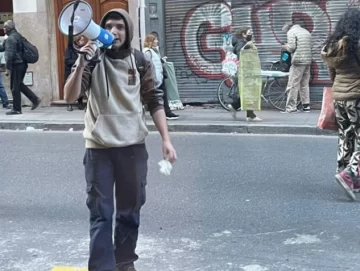 Detuvieron a tres integrantes de Revolución Federal, entre ellos a Jonathan Morel Detuvieron a tres integrantes de Revolución Federal, entre ellos a Jonathan Morel