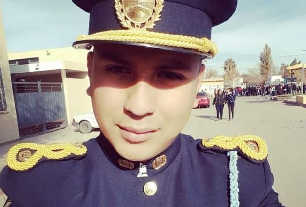 Quién es la pareja del policía asesinado: confirman que tenía tres tiros en el abdomen y uno en la espalda Quién es la pareja del policía asesinado: confirman que tenía tres tiros en el abdomen y uno en la espalda