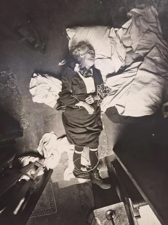 Así se fotografiaba a las víctimas de asesinatos a inicios del 1900 Así se fotografiaba a las víctimas de asesinatos a inicios del 1900