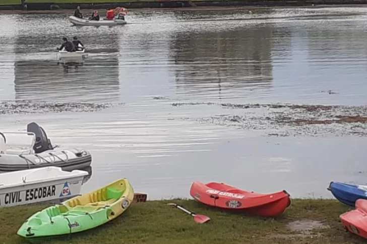 Hacía kayak, se cayó y murió ahogado: este lunes, hallaron su cuerpo