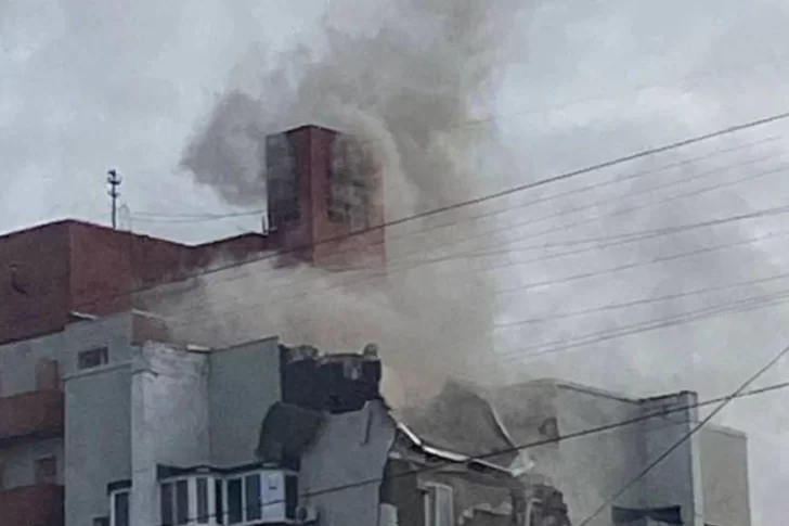 Ucrania bombardeó un edificio residencial en la ciudad rusa de Belgorod