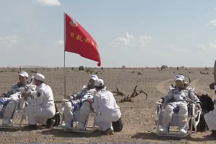 Regresaron a la Tierra los tres astronautas chinos que trabajaban en la estación Tiangong