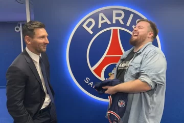Lionel Messi habló con el influencer Ibai Llanos desde el estadio del PSG: bromas y diálogo en la cancha