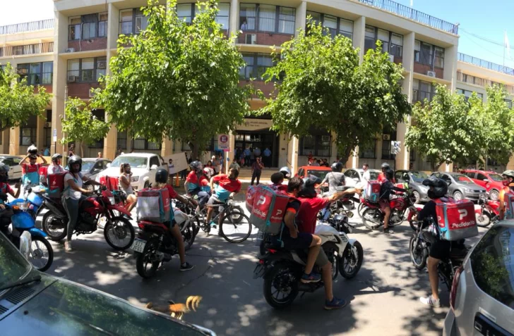 Repartidores de Pedidos Ya salieron a reclamar más seguridad Repartidores de Pedidos Ya salieron a reclamar más seguridad