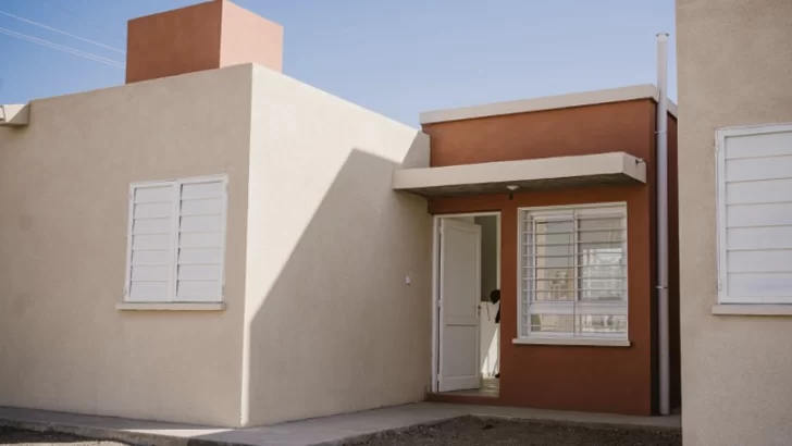 Por irregularidades, hay 70 casas del IPV a punto de volver a manos de la provincia Por irregularidades, hay 70 casas del IPV a punto de volver a manos de la provincia