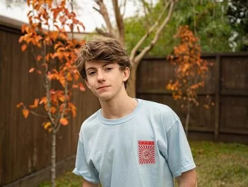 Murió el joven actor Tyler Sanders, de Just Add Magic y Fear the Walking Dead Murió el joven actor Tyler Sanders, de Just Add Magic y Fear the Walking Dead