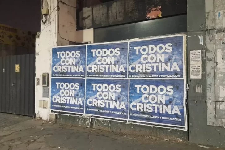 El kirchnerismo confirmó que prepara una “gran marcha” para apoyar a Cristina Fernández