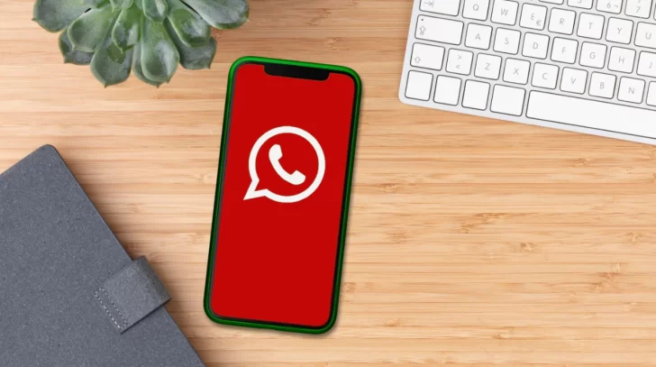 Usar el WhatsApp Rojo puede provocar que te suspendan la cuenta Usar el WhatsApp Rojo puede provocar que te suspendan la cuenta