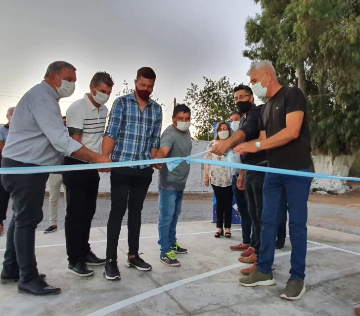 El Club Sociedad Sportiva La Colonia ya tiene su playón polideportivo El Club Sociedad Sportiva La Colonia ya tiene su playón polideportivo