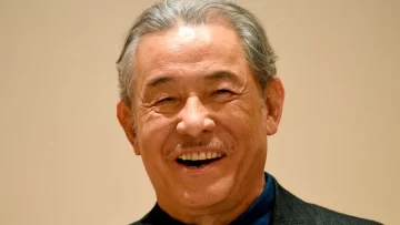 Murió el diseñador de moda japonés Issey Miyake Murió el diseñador de moda japonés Issey Miyake