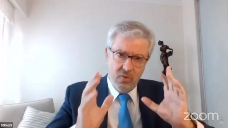 El abogado Beraldi pidió la absolución de Cristina Kirchner en la causa Vialidad El abogado Beraldi pidió la absolución de Cristina Kirchner en la causa Vialidad