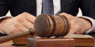 Un abogado para la madre y otro para el hijo menor Un abogado para la madre y otro para el hijo menor