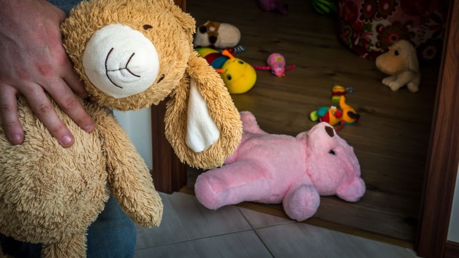 Un Pai Umbanda manoseó a una joven con la excusa de “sacarle los espíritus” Un Pai Umbanda manoseó a una joven con la excusa de “sacarle los espíritus”