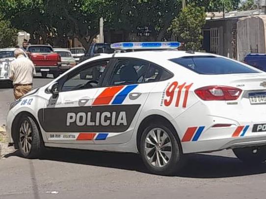 Identificaron al motociclista fallecido en un accidente con dos camionetas: tenía 23 años Identificaron al motociclista fallecido en un accidente con dos camionetas: tenía 23 años