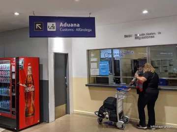 Controlan los consumos de alta gama de argentinos que fueron de vacaciones a Europa Controlan los consumos de alta gama de argentinos que fueron de vacaciones a Europa