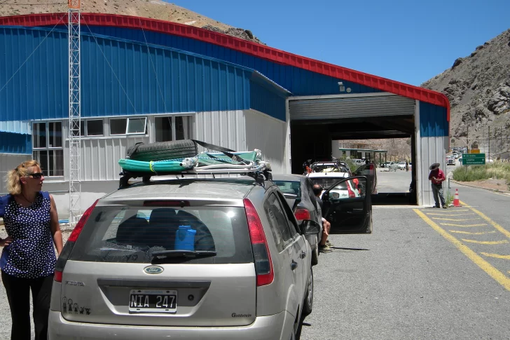 Tras el temporal, despejaron el camino y el Paso de Agua Negra quedó habilitado