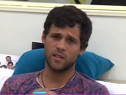 “Adiós frodoneta”: los famosos que dejaron de bancar a Agustín de Gran Hermano “Adiós frodoneta”: los famosos que dejaron de bancar a Agustín de Gran Hermano