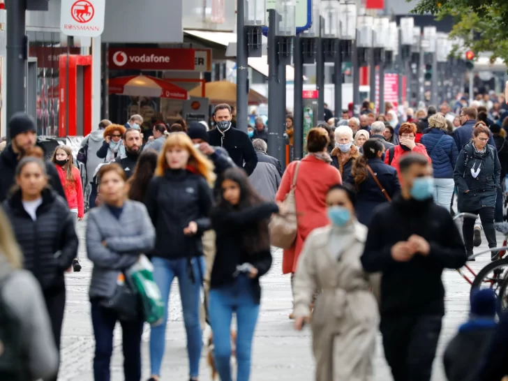 Alemania supera por primera vez los 7.000 casos diarios de coronavirus