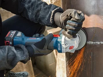 Trabajaba en una obra en construcción y perdió el ojo por un accidente con una amoladora Trabajaba en una obra en construcción y perdió el ojo por un accidente con una amoladora