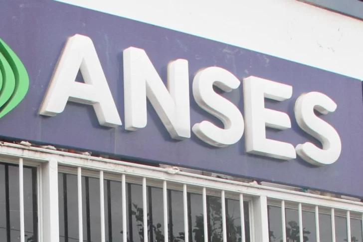 Cómo continúa el calendario de pago del IFE, el bono de 10.000 pesos de ANSES