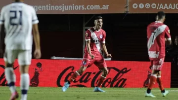 Argentinos Juniors le ganó a Vélez y lo hundió aún más en la Copa Liga Profesional Argentinos Juniors le ganó a Vélez y lo hundió aún más en la Copa Liga Profesional