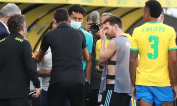 El escandaloso Argentina-Brasil se seguirá jugando en cancha neutral El escandaloso Argentina-Brasil se seguirá jugando en cancha neutral