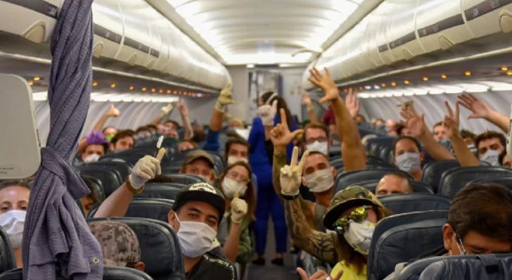 En una semana regresarán al país más de 4.000 argentinos varados en el exterior En una semana regresarán al país más de 4.000 argentinos varados en el exterior