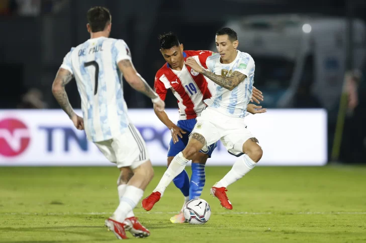 Argentina mereció más ante Paraguay pero no pudo desnivelar