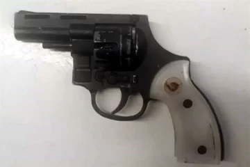 Un abogado en estado de ebriedad le disparó a un grupo de policías Un abogado en estado de ebriedad le disparó a un grupo de policías