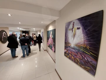 Una muestra con corazón de mujer