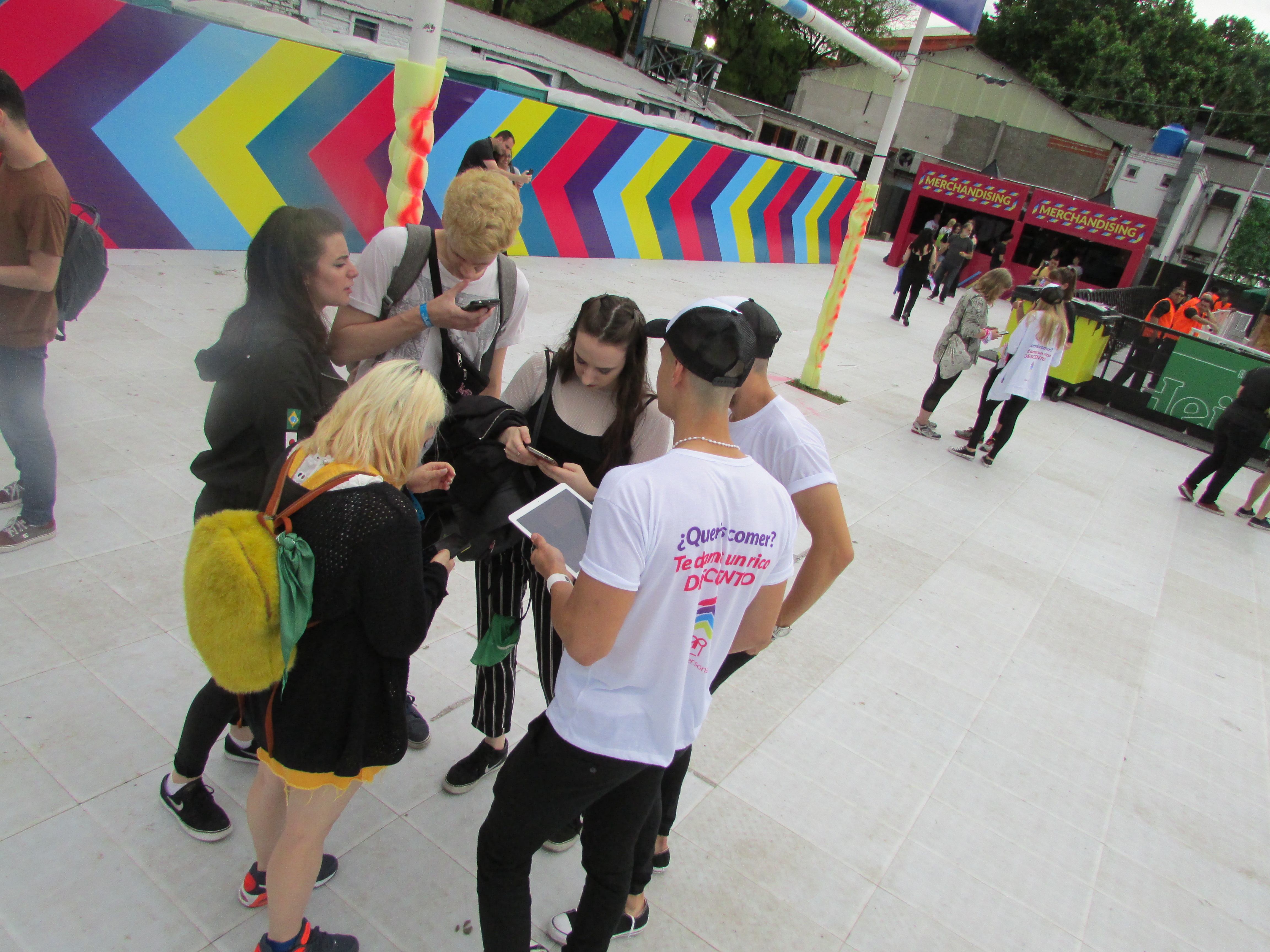 Amplían la asistencia y el Estado pagaría parte del salario de unos 2 millones de trabajadores privados Amplían la asistencia y el Estado pagaría parte del salario de unos 2 millones de trabajadores privados