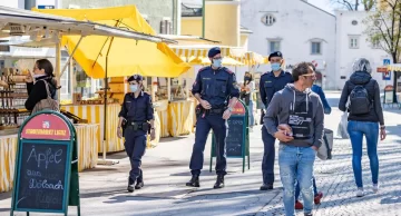 Austria confinará a los no vacunados desde mañana Austria confinará a los no vacunados desde mañana